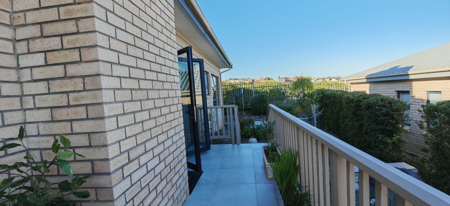 3 Bedroom Property for Sale in Dana Bay Western Cape